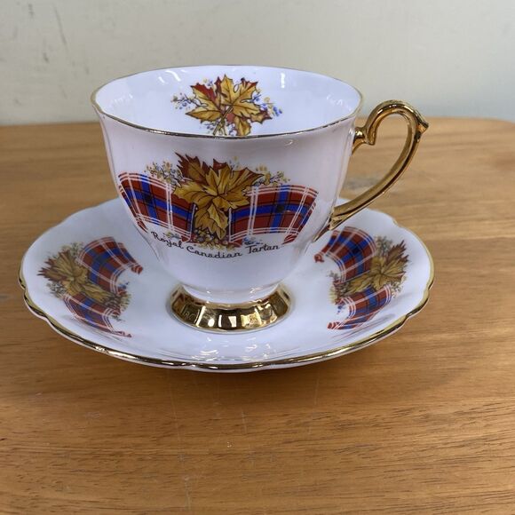 Vintage Windsor Bone China Royal Canadian Tartan Teacup & Saucer Made in England - Picture 2 of 16